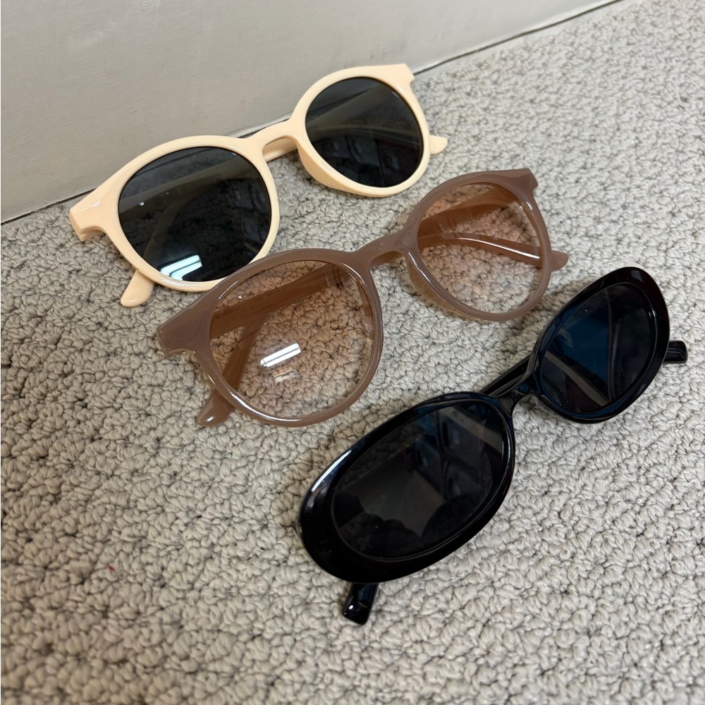 2/$20❤️- SUNGLASSES | Set of 3 pairs of women’s sunglasses